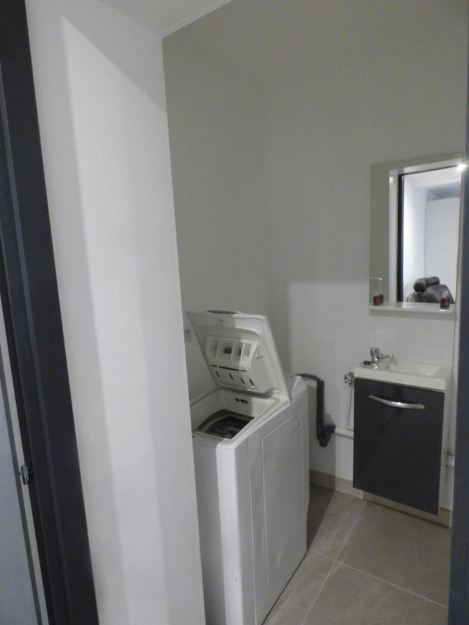 "Le Patio"-Meuble De Tourisme 3 Etoiles -Residence "Les Logis De Beziers"-Garage Optionnel-Coeur De Ville-Plages A 16Km ! المظهر الخارجي الصورة