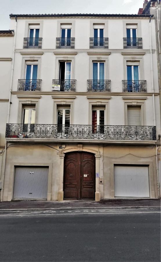"Le Patio"-Meuble De Tourisme 3 Etoiles -Residence "Les Logis De Beziers"-Garage Optionnel-Coeur De Ville-Plages A 16Km ! المظهر الخارجي الصورة
