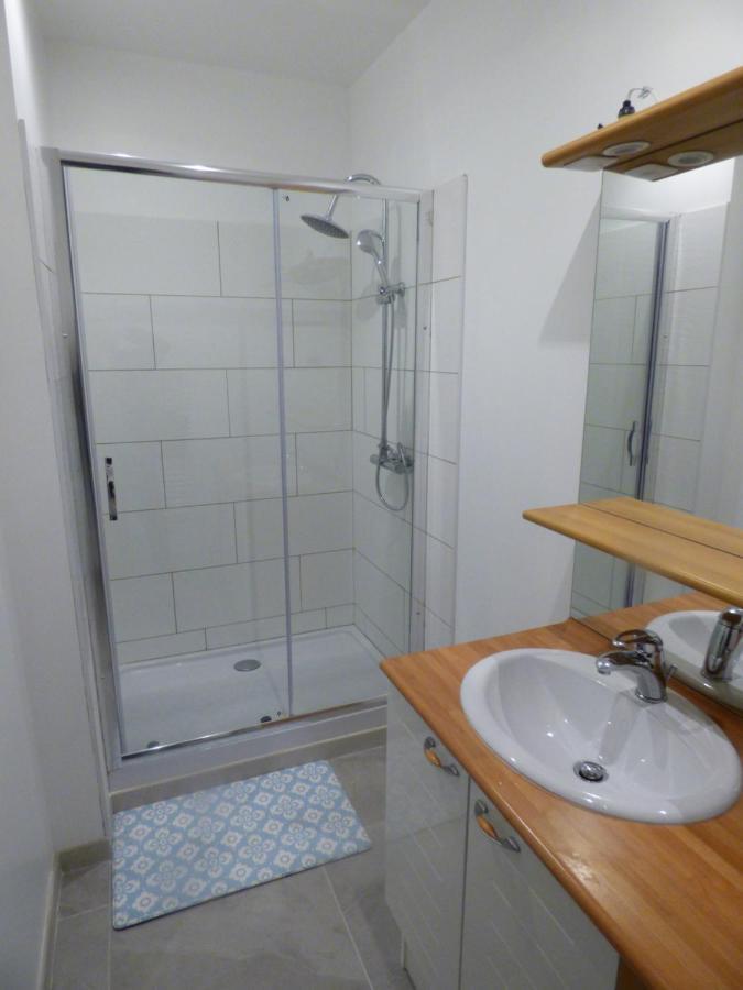"Le Patio"-Meuble De Tourisme 3 Etoiles -Residence "Les Logis De Beziers"-Garage Optionnel-Coeur De Ville-Plages A 16Km ! المظهر الخارجي الصورة