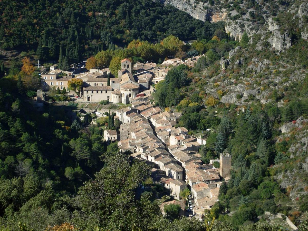 "Le Patio"-Meuble De Tourisme 3 Etoiles -Residence "Les Logis De Beziers"-Garage Optionnel-Coeur De Ville-Plages A 16Km ! المظهر الخارجي الصورة