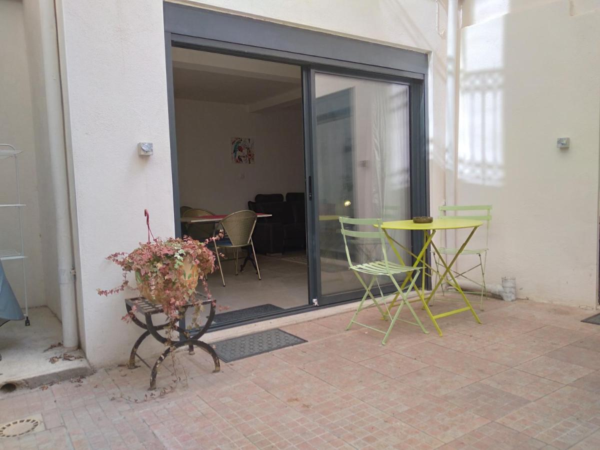 "Le Patio"-Meuble De Tourisme 3 Etoiles -Residence "Les Logis De Beziers"-Garage Optionnel-Coeur De Ville-Plages A 16Km ! المظهر الخارجي الصورة