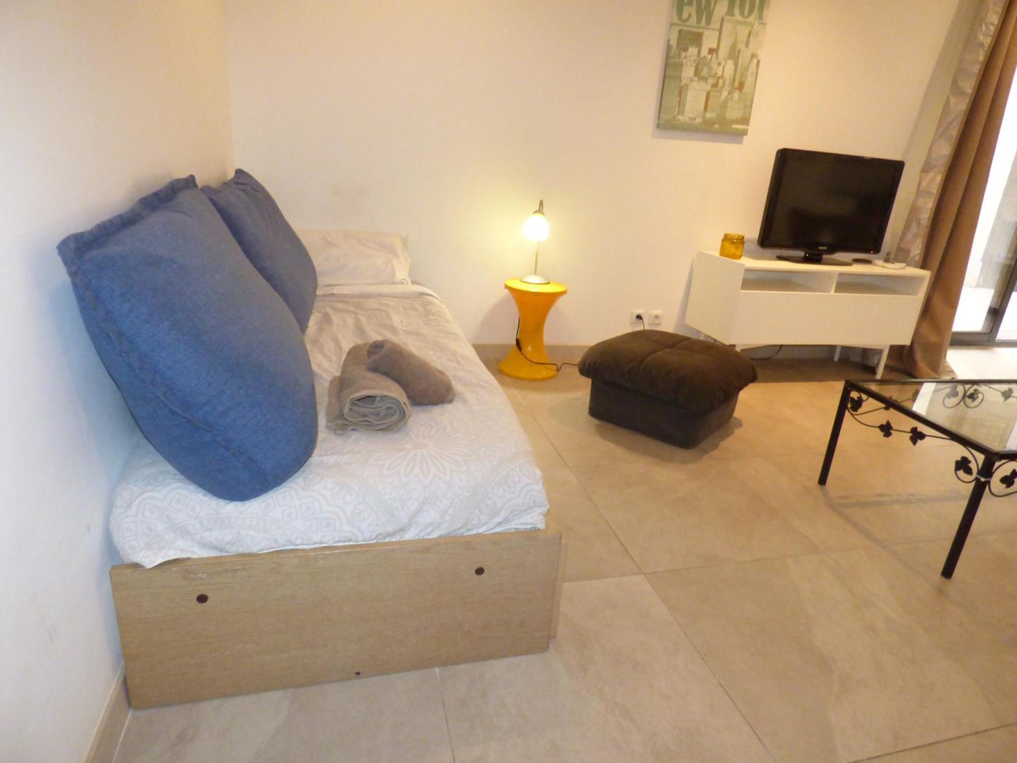 "Le Patio"-Meuble De Tourisme 3 Etoiles -Residence "Les Logis De Beziers"-Garage Optionnel-Coeur De Ville-Plages A 16Km ! المظهر الخارجي الصورة