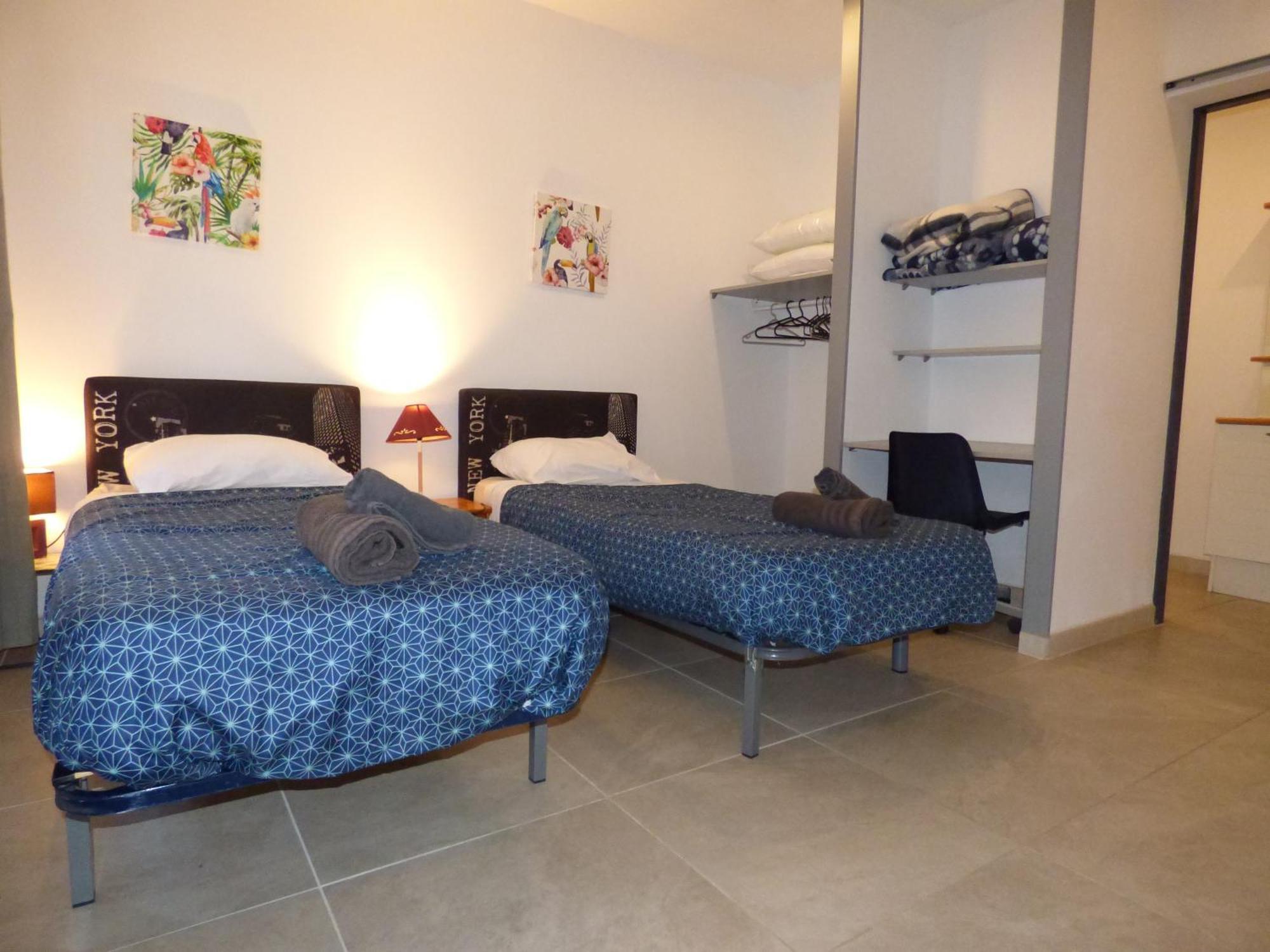 "Le Patio"-Meuble De Tourisme 3 Etoiles -Residence "Les Logis De Beziers"-Garage Optionnel-Coeur De Ville-Plages A 16Km ! المظهر الخارجي الصورة